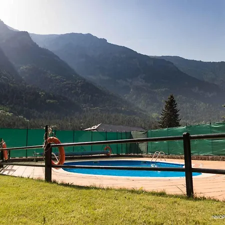 Apartment Collarada Avairent Estacion