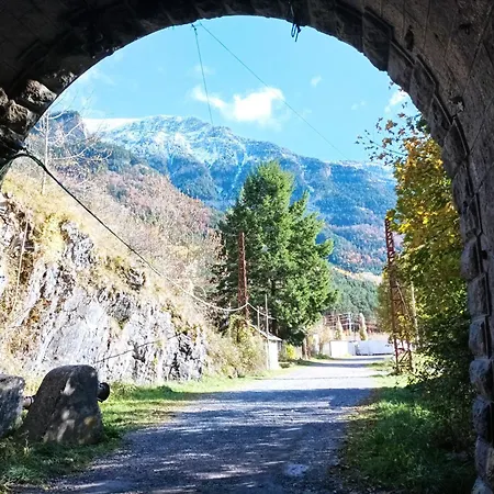 Collarada Avairent Estacion Canfranc